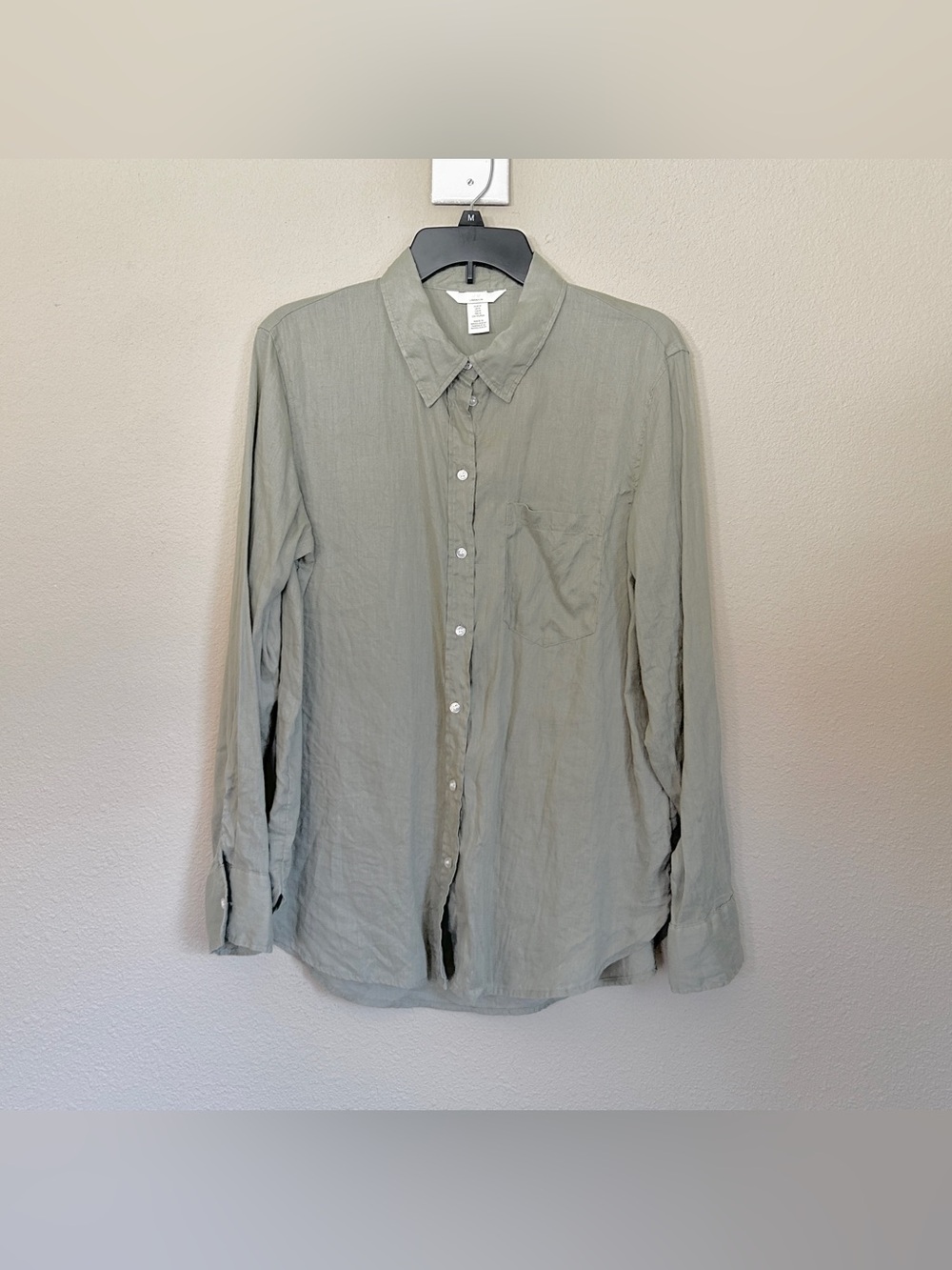 ❤️LAST CHANCE❤️ H&M Sage Green LINEN SHIRT Button Down Top Womens